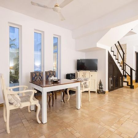 Snowdrop- Exquisite 3Bhk Villa With Pool- Candolim By Staymonkey Calangute Exteriér fotografie